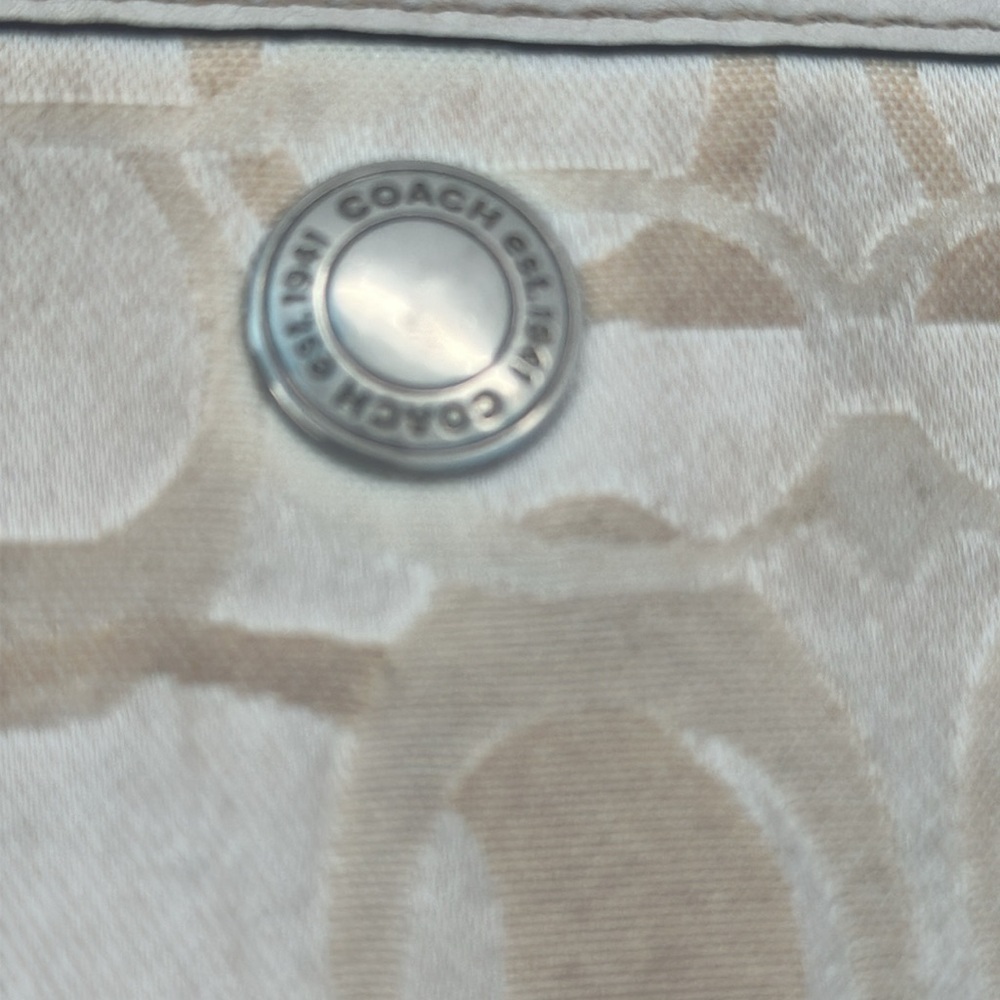COACH Optic Signature Shoulder Swing Bag Crossbody Small Purse 10148 - Picture 6 of 9